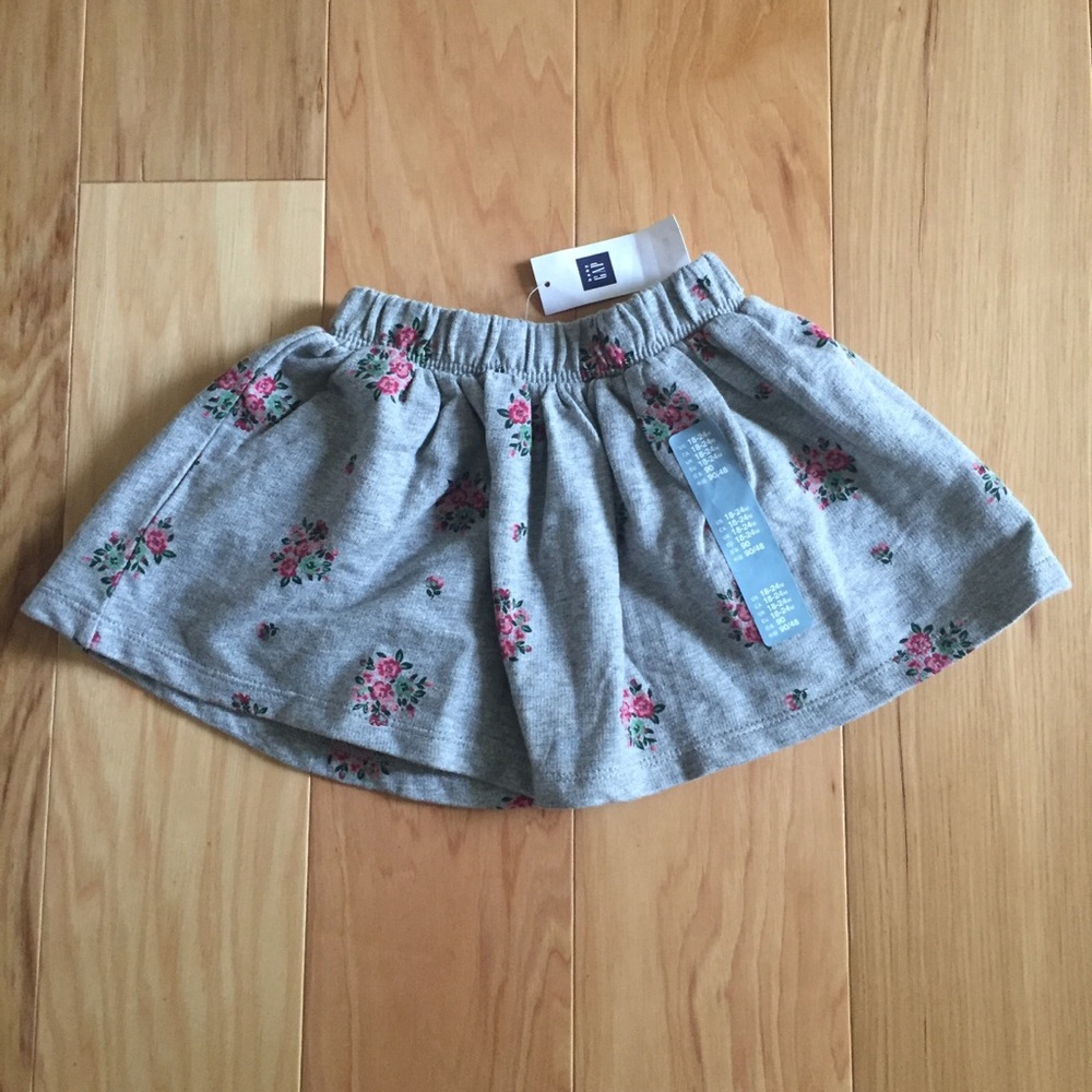 Gap skirt